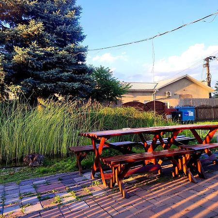 Gabor Panzio Aparthotel Gyál Esterno foto