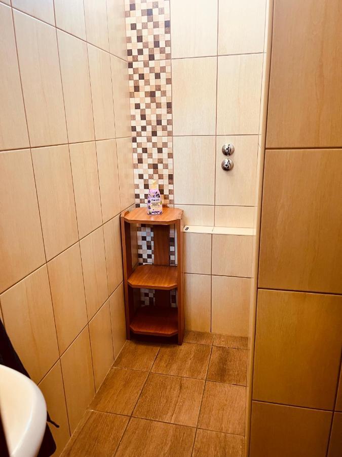 Gabor Panzio Aparthotel Gyál Esterno foto