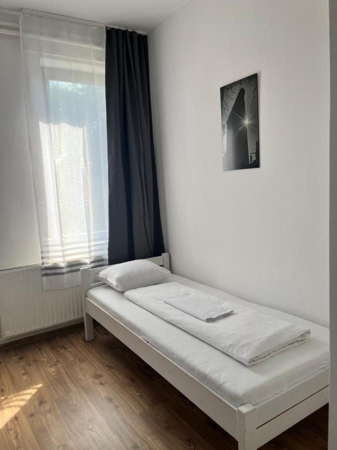 Gabor Panzio Aparthotel Gyál Esterno foto